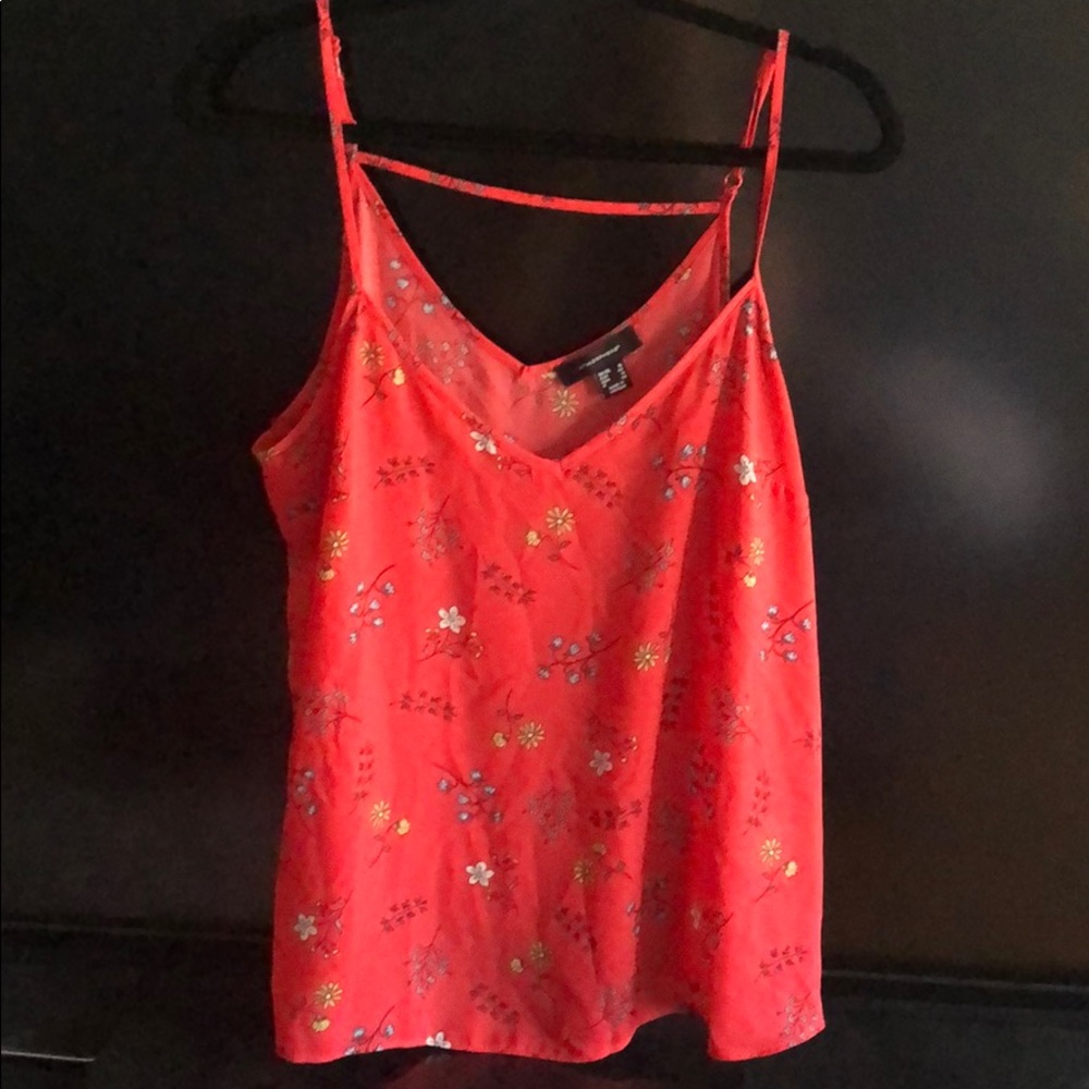 Pink tank top